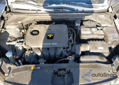 2018 Hyundai Elantra Value Edition z USA, uszkodzony, nr VIN 5NPD84LF1JH365969